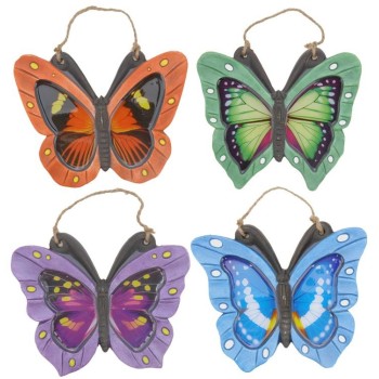 Motýľ s krídlami dekorácia